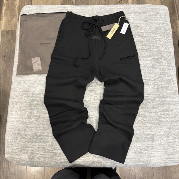 Black Essentals Sweatpants